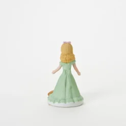 Growing Up Dolls Age 08