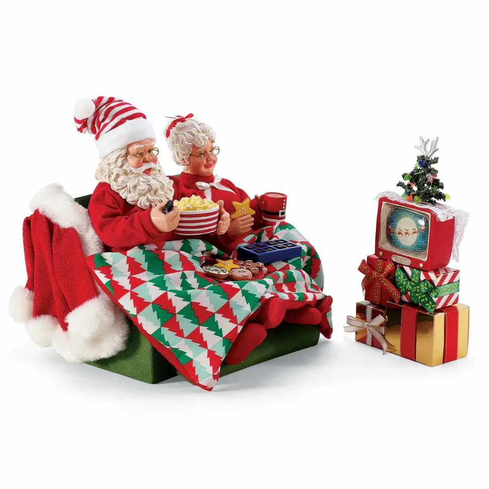 Pd, Santa And Mrs. Claus Binge Watching, 6008610, Possible Dreams, Clothique